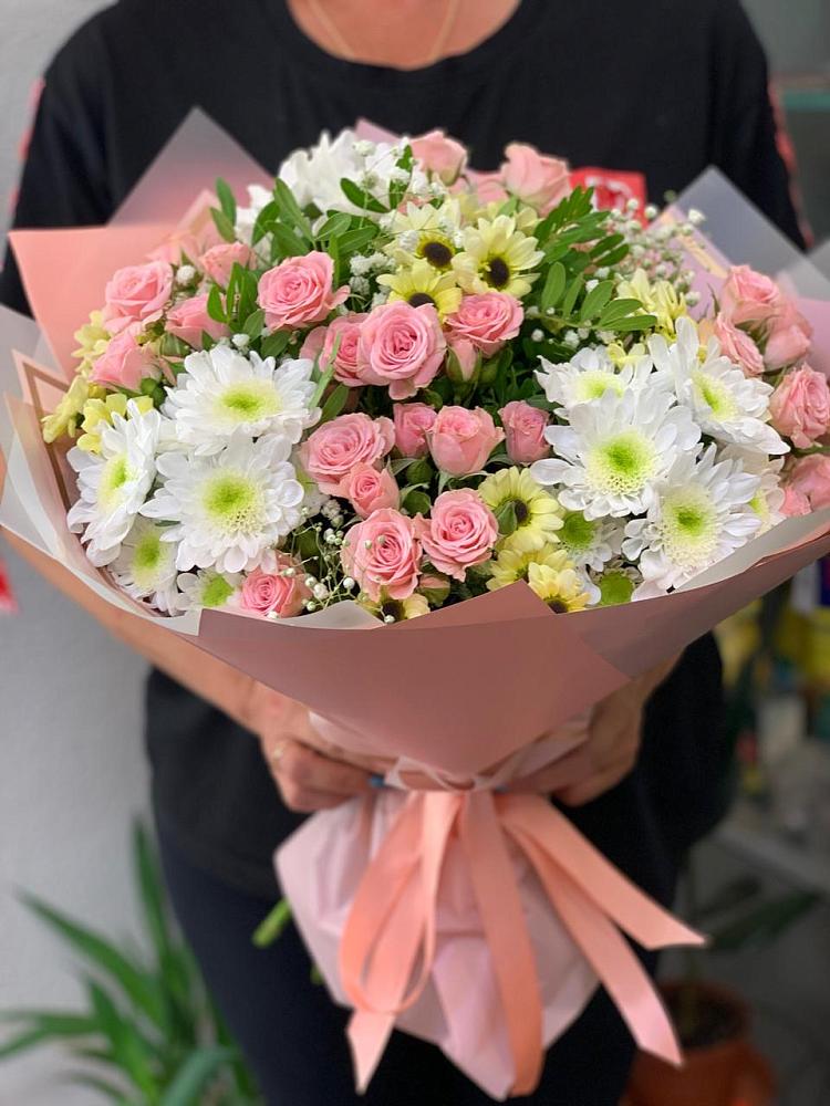 Букет цветов из: Розы и Хризантемы в Льгове