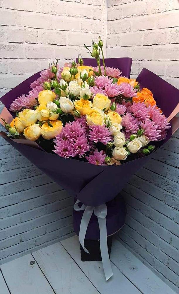Букет цветов из: Хризантемы и Розы в Льгове