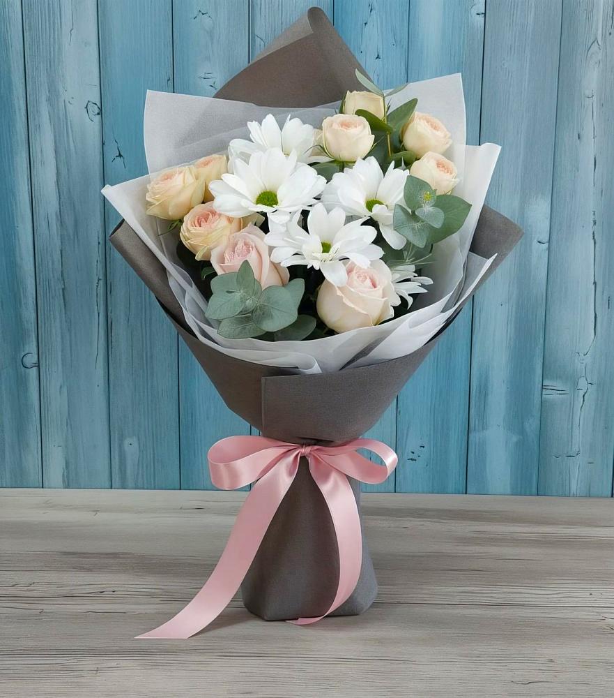 Букет цветов из: Хризантемы и Розы в Льгове