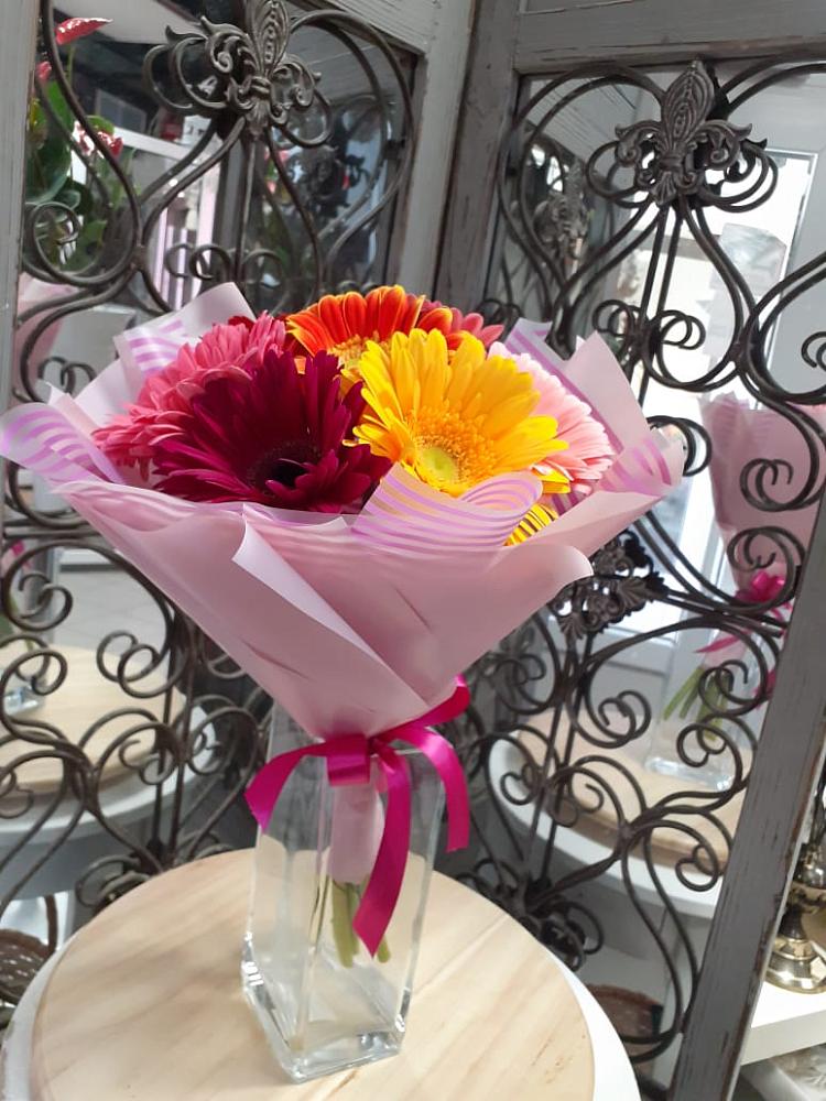 Букет цветов из: Герберы в Льгове