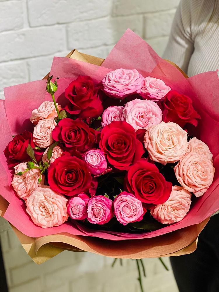 Букет цветов из: Розы в Льгове