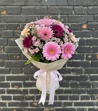 Букет цветов из:  Герберы и Хризантемы в Льгове
