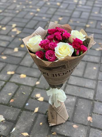 Букет цветов из: Розы в Льгове