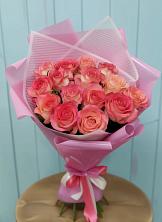 Букет 15 Розовых роз Равель в Льгове