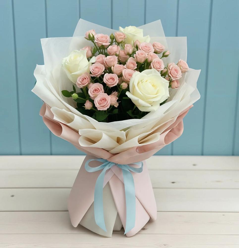 Букет цветов из: Розы в Льгове