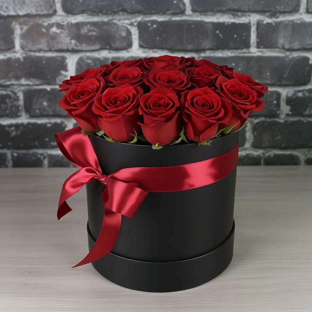 Цветочная композиция из Розы в шляпной коробке в Льгове